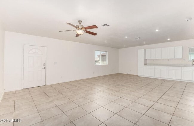 Photo - 2828 East Chipman Road