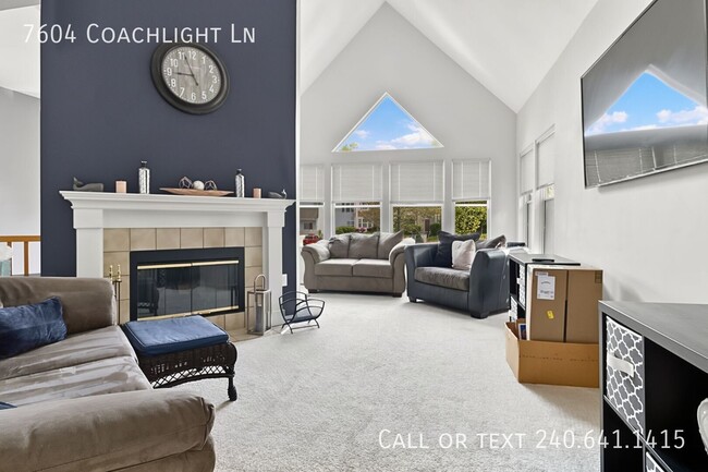 Photo - 7604 Coachlight Ln
