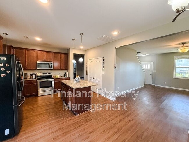 Photo - 268 Chatfield Dr.