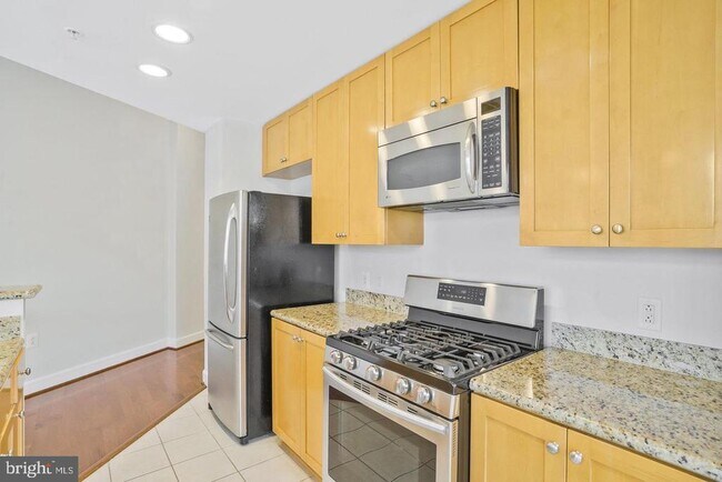 Photo - 3650 S Glebe Rd Unit 638