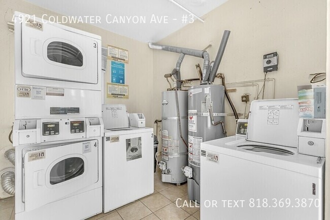 Building Photo - 4921 Coldwater Canyon Ave Unit #3