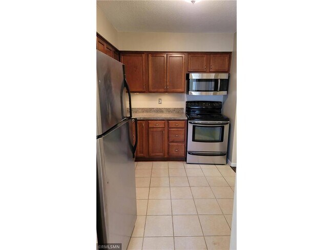 Photo - 78 10th St E Unit 406