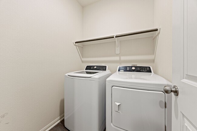 Photo - 15837 Roberto Clemente Ct