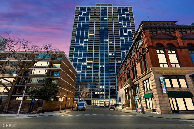 Photo - 1560 N Sandburg Terrace Condo Unit 3007
