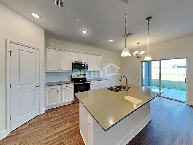 Photo - 1336 Mount Logan Dr