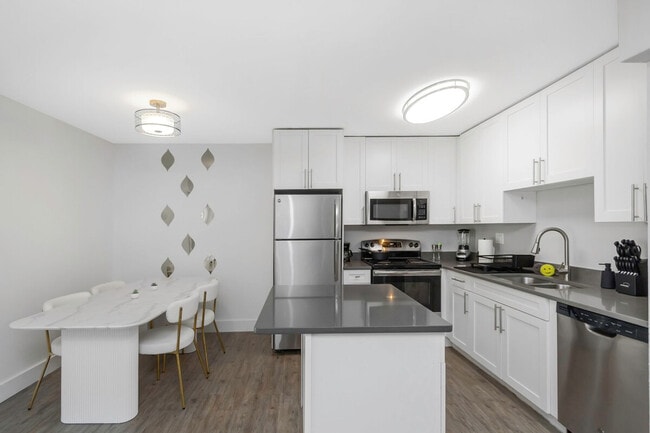 Photo - 4401 W Kennedy Blvd Unidad SI ID1369906P