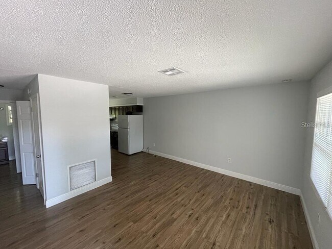 Photo - 10460 US-441