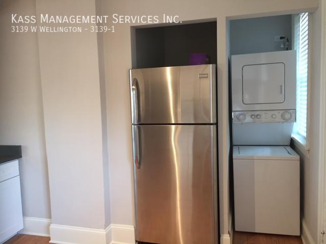 Photo - 3139 W Wellington Ave Unidad 3139-1