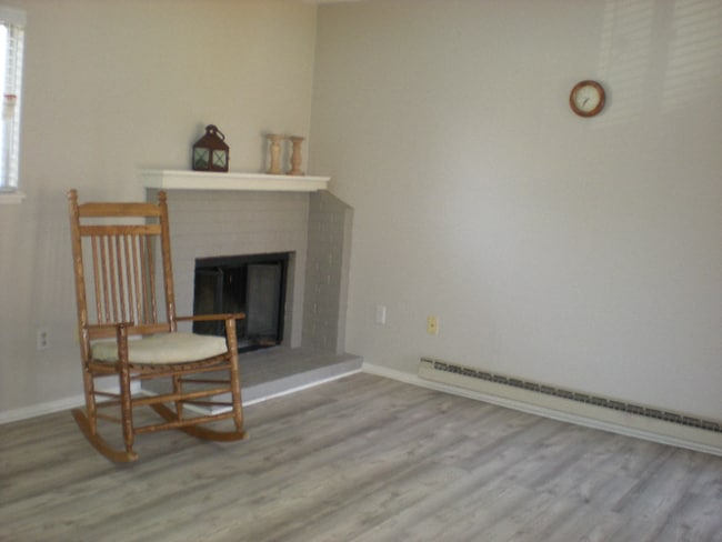 Photo - 1024 E Swallow Rd Unit C