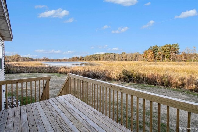 Photo - 10288 Buckhorn Lake Rd