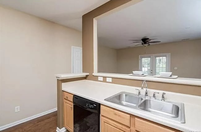 Photo - 14914 Scothurst Ln