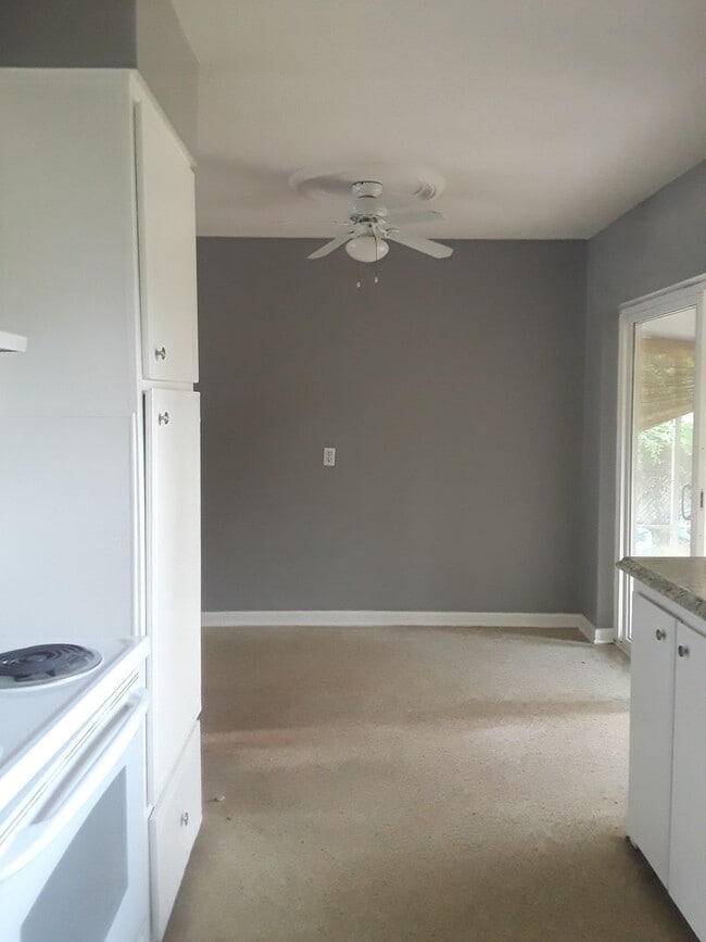 Photo - Cozy 2/1 Duplex - College Park