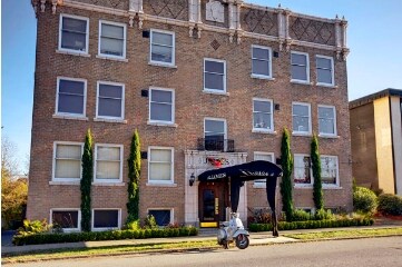 Photo - The James Apartments