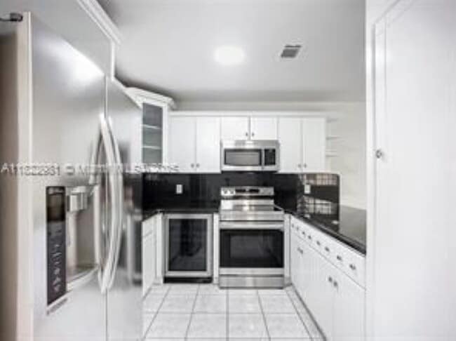 Photo - 6753 NW 182nd St