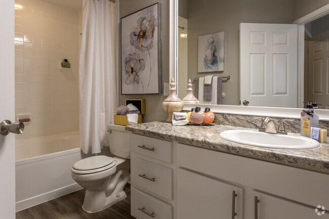 B2 Master Bathroom
