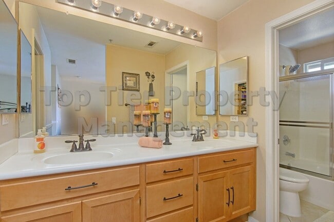 1854 Morning View Dr