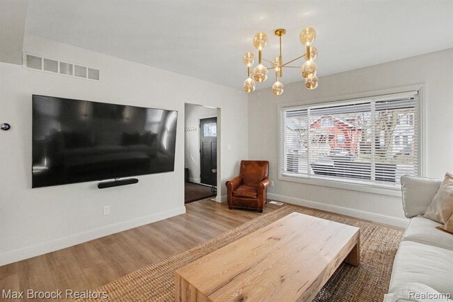 Photo - 314 S Laurel St