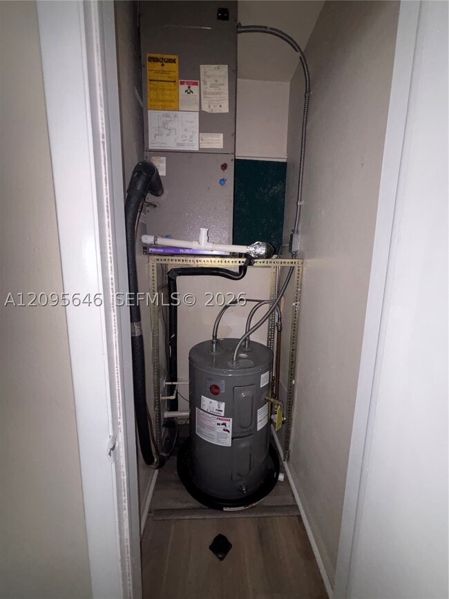 1004 SW 2nd Ave Unit 1004