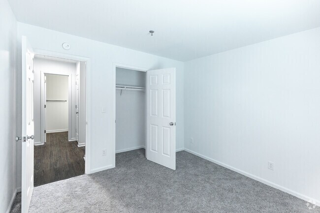 2BR, 2BA