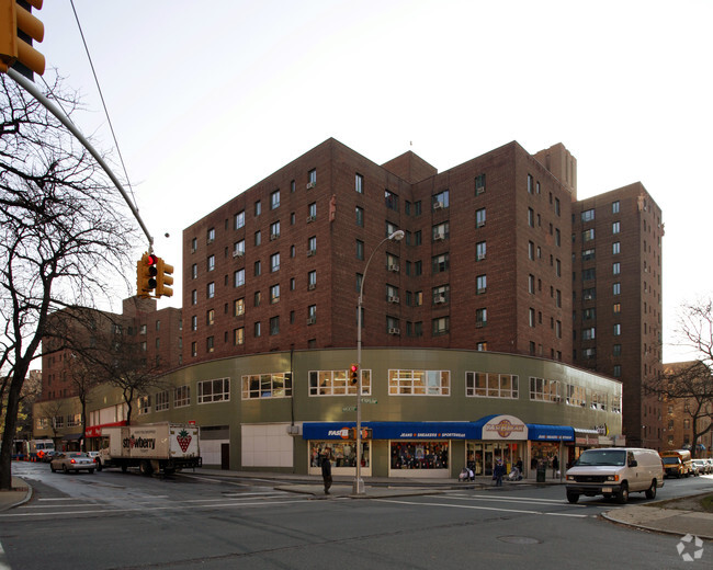 Parkchester Apartments For Rent in Bronx, NY | ForRent.com