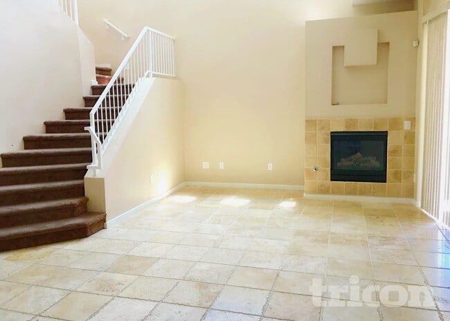 Photo - 6451 Spiced Butter Rum St