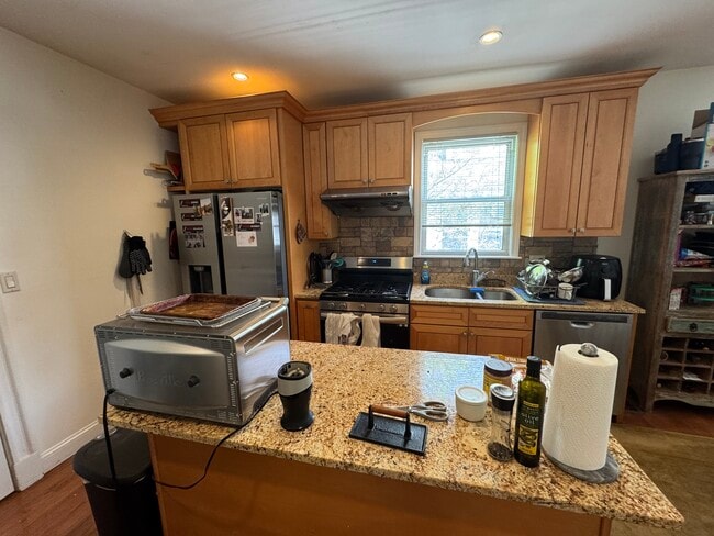 Photo - 7 Alcott St Apartments Unit 2