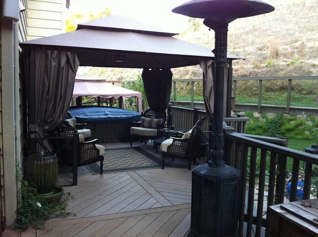 Photo - 2383 Hagen Oaks Dr