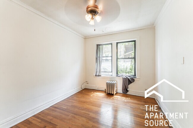 Photo - 4723 N Leavitt St Unit 1D