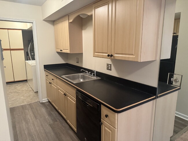 Photo - "Cozy 1-Bedroom Condo Retreat in Harrison ...