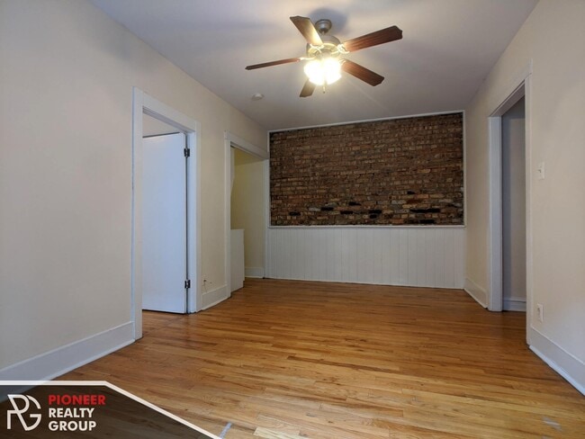 Photo - 951 W Cornelia Ave Unit 1A