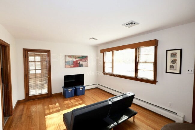 Photo - 4038 Old Church Rd