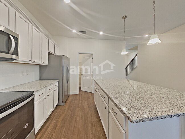 Photo - 310 Pine Terrace Dr