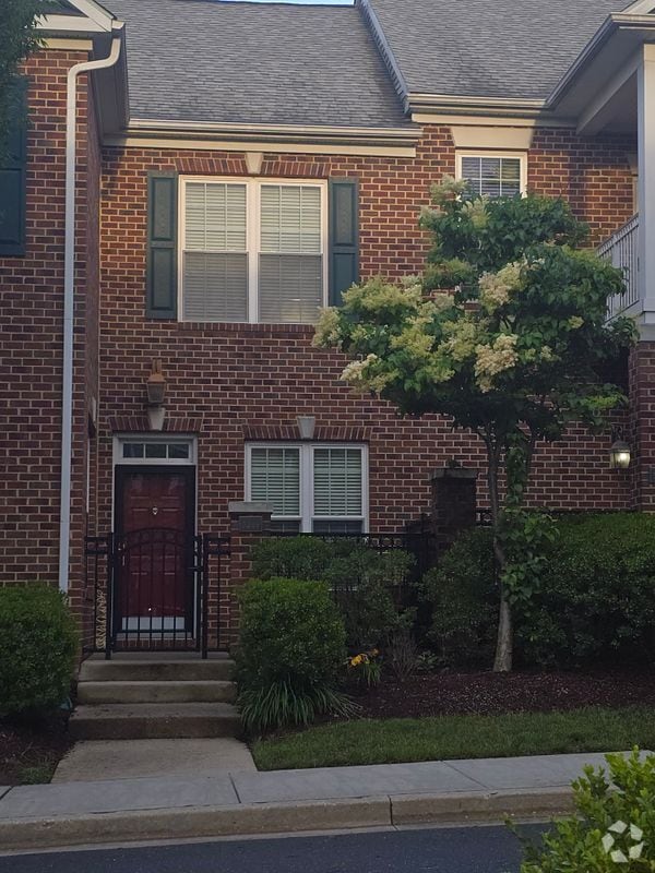 Building Photo - 5209 Princetons Delight Dr Rental