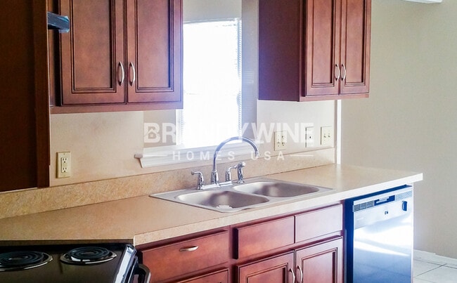 Photo - 5222 Aragon Ave