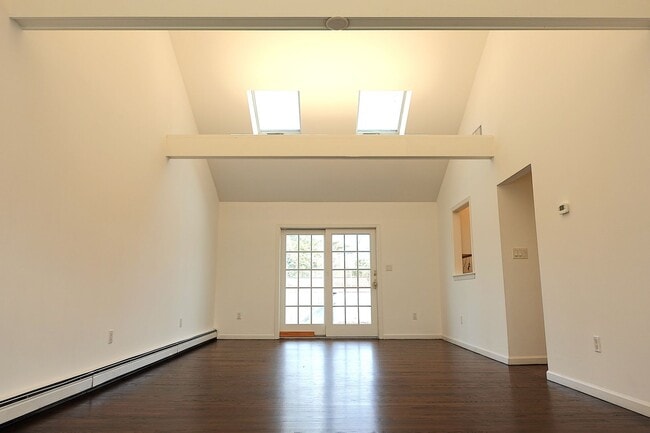 Photo - Updated 3 Bedroom / 2 Bath Home