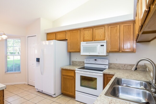 Photo - 2204 Francis Lewis Ct