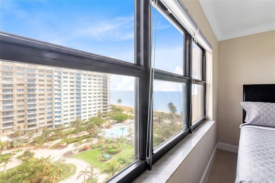 Photo - 5000 N Ocean Blvd