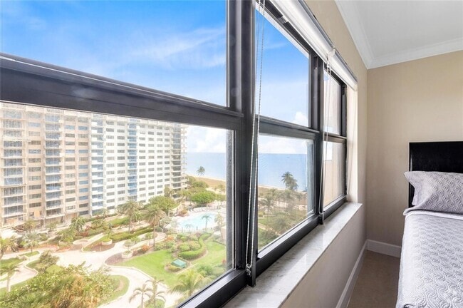 Building Photo - 5000 N Ocean Blvd Unit 906 Rental