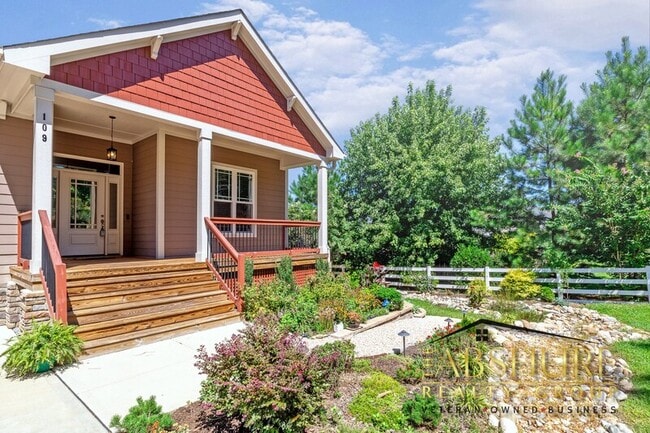 Photo - 109 Buck Johnson St