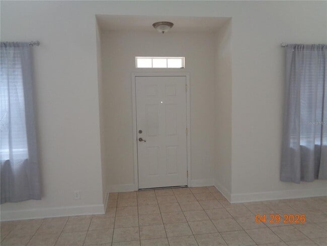 Photo - 210 Woodhouse Ln