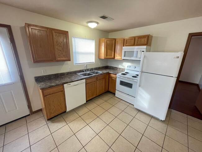 Photo - All Inclusive Duplex | 2 Bedroom | 1.5 Bathroom