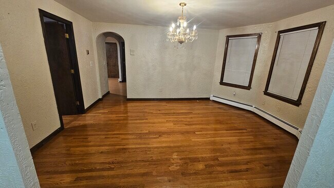 Dining room - 800 Plainfield St