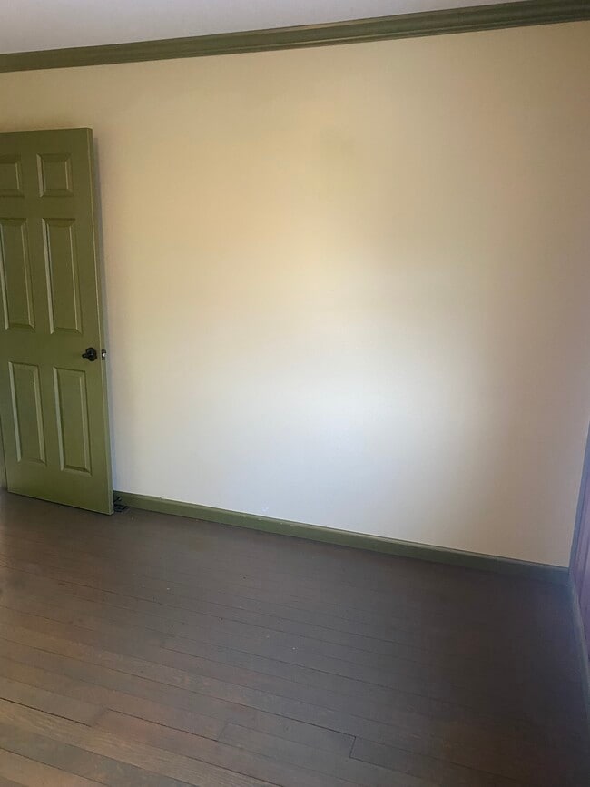 Photo - 576 Otterhole Rd