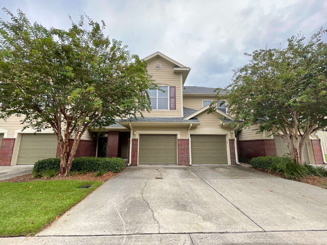 Building Photo - Luxurious 3-Bedroom Condo in Panama City, FL with Spacious Layout and Modern Amenities!