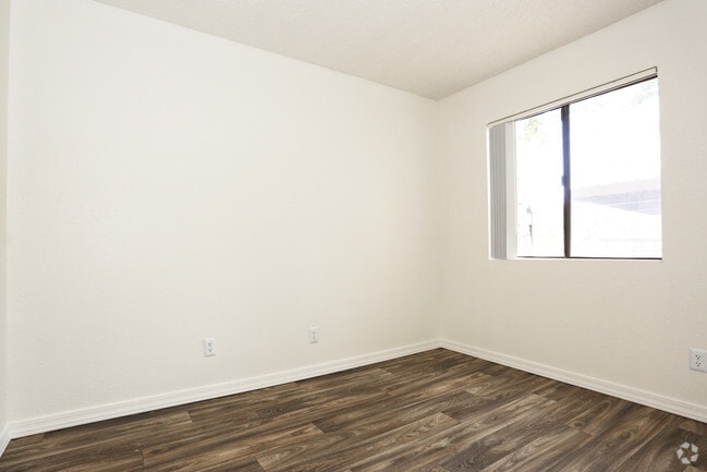 1HAB, 1BA - 555 ft²