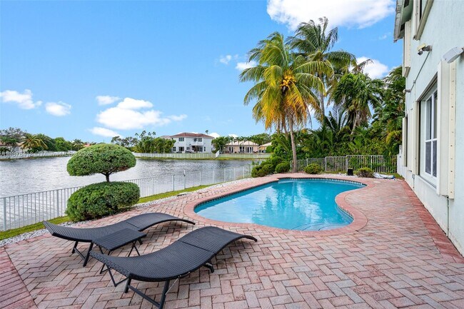 Photo - 13398 SW 28th St