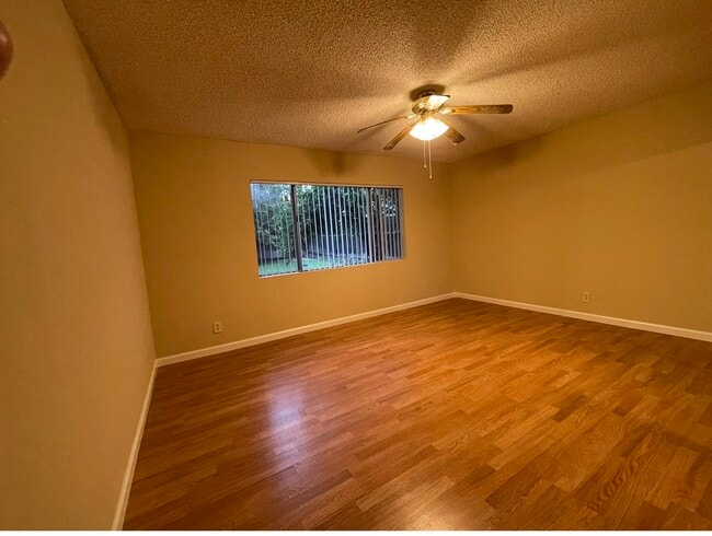 Photo - 11849 Allard St