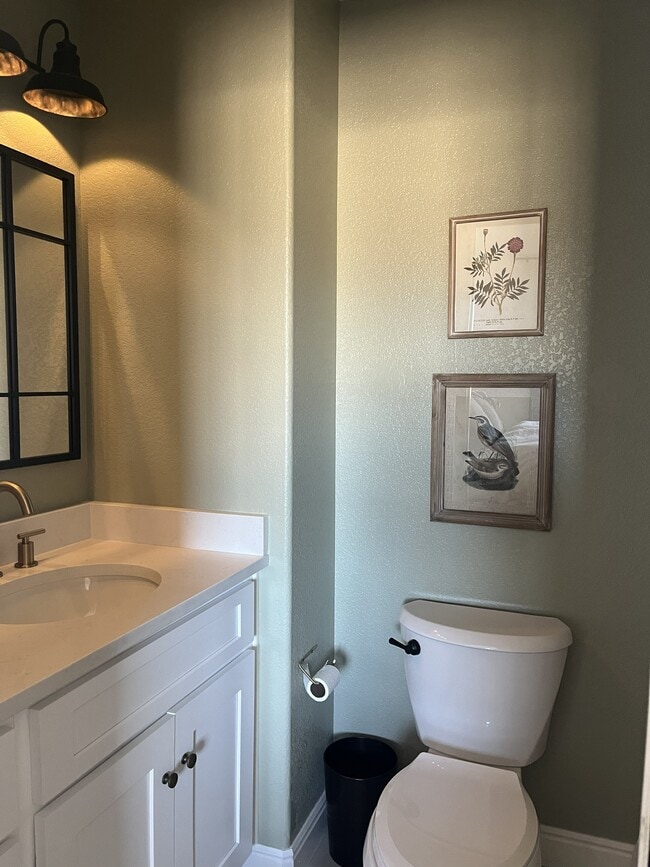 Photo - 4565 Lucerne Ave