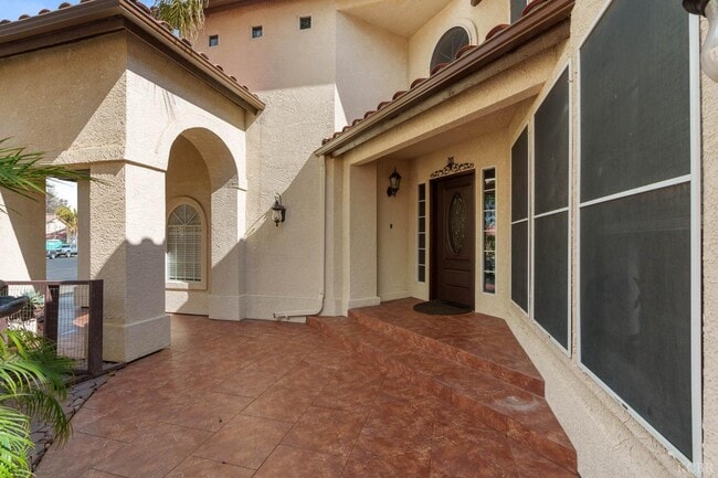 Photo - 960 Vista Pl
