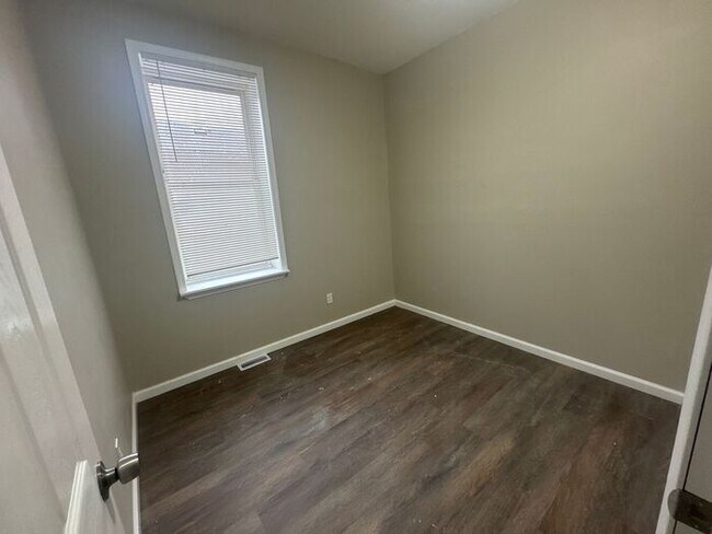 Photo - 2 bed/1 Bath Apartment